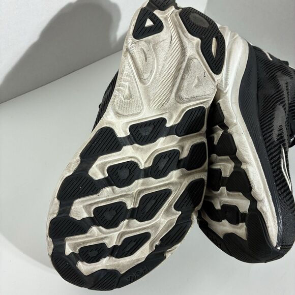HOKA Clifton 9 Wide Women’s Size 9 Running Shoes Black White Trail - Picture 9 of 15